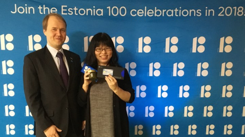 エストニアのe-residencyカード受け取ってきました